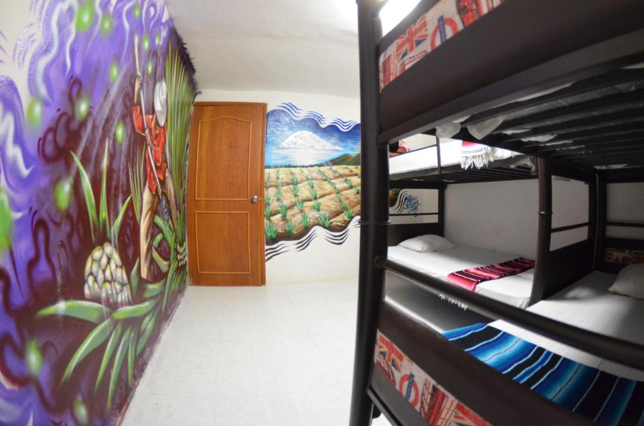 Fiesta Party Hostel - Cancún Eksteriør bilde