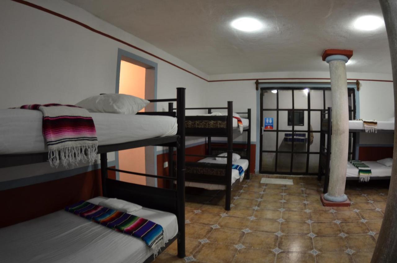 Fiesta Party Hostel - Cancún Eksteriør bilde